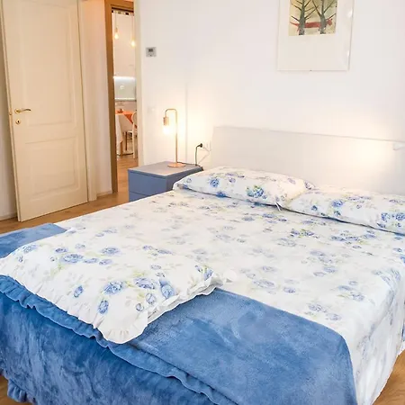 بيت ضيافة Casa Del Fattore أوزيمو